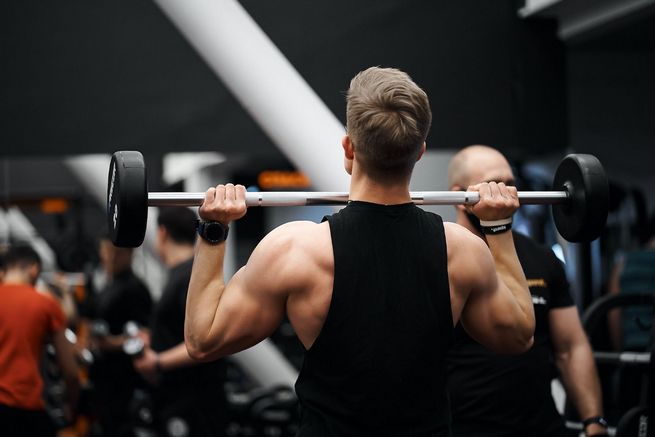 Steroide als wesentlicher Bestandteil für die Erreichung einer idealen Körperform und -symmetrie